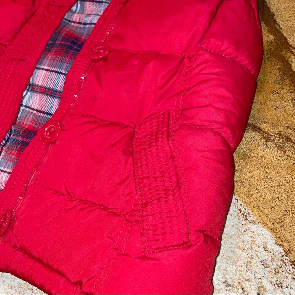 Vest - Picture 3 of 8